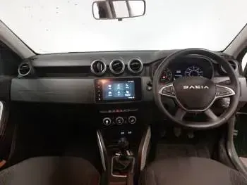 Used Dacia Duster Journey 129 HP (94 kW) 2023 Green SUV