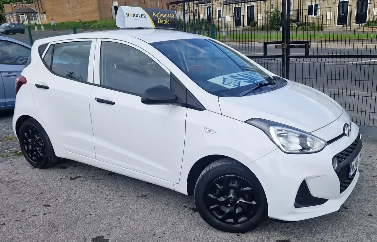Używany Hyundai i10 67 KM (49 kW) 2018 Biały Hatchback