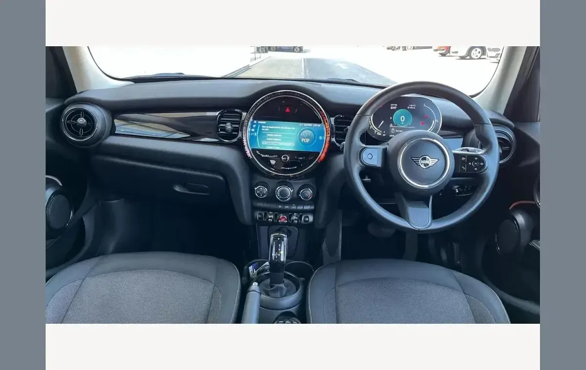 Used Mini ONE Classic 101 HP (74 kW) 2021 Black Hatchback