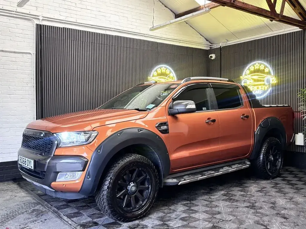 Used Ford Ranger Wildtrack 200 HP (147 kW) 2018 Orange Pickup