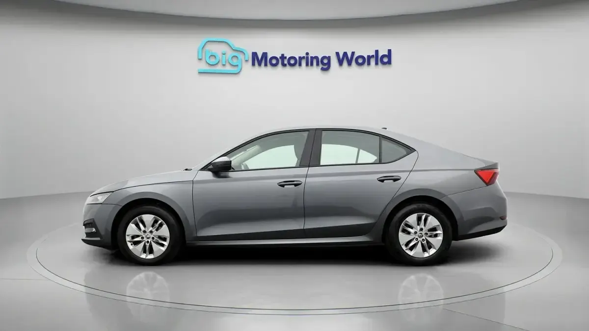 Used Skoda Octavia SE Technology 110 HP (80 kW) 2022 Grey Hatchback