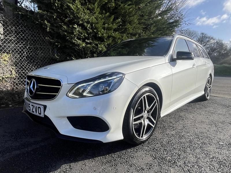 Used Mercedes E220 Premium 2015 White Estate