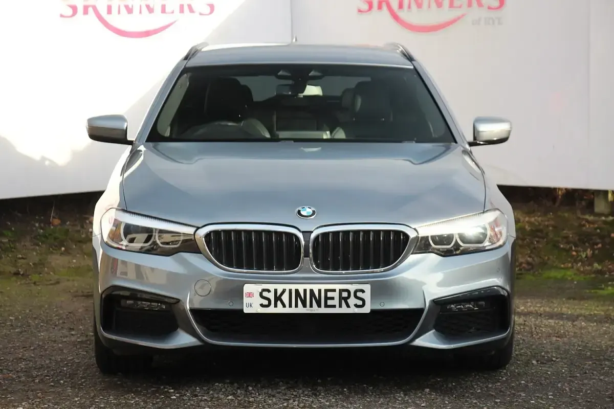 Used BMW 520 M Sport 2019 Blue Estate