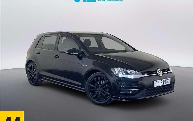 Second-hand VW Golf VII R-line 150 CP (110 kW) 2019 Hatchback
