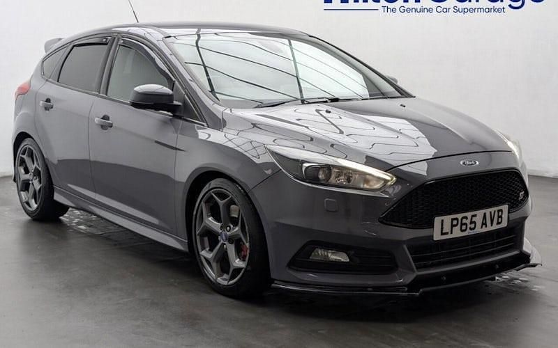 Used 2016 Ford Focus ST Hatchback | £10,450 (Fair price) - Image 1/4