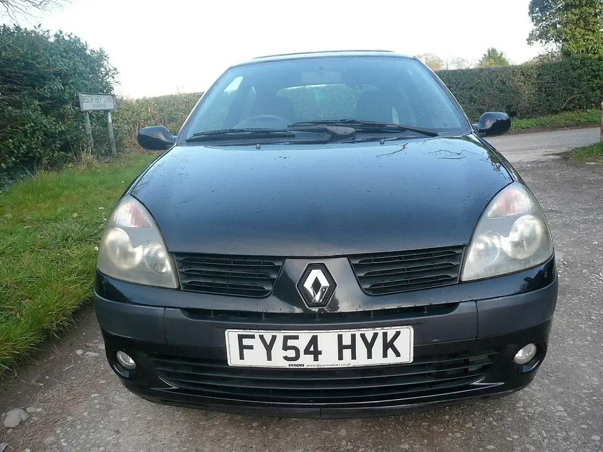 Używany Renault Clio II Extreme 2004 Czarny Hatchback
