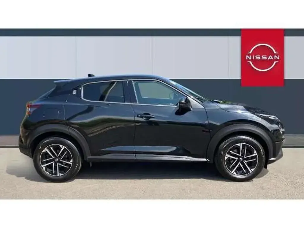 Used Nissan Juke N-Connecta 114 HP (83 kW) 2025 Black SUV