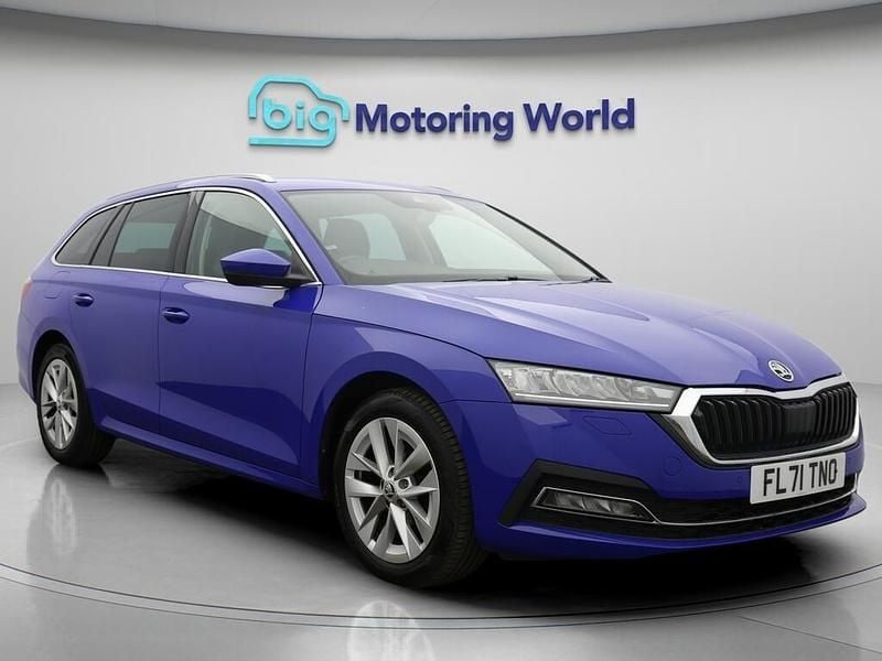 Blue Used 2021 Skoda Octavia SE L Estate | £14,700 (Fair price) - Image 1/4