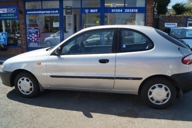 Used Chevrolet Lanos 2000 Sedan