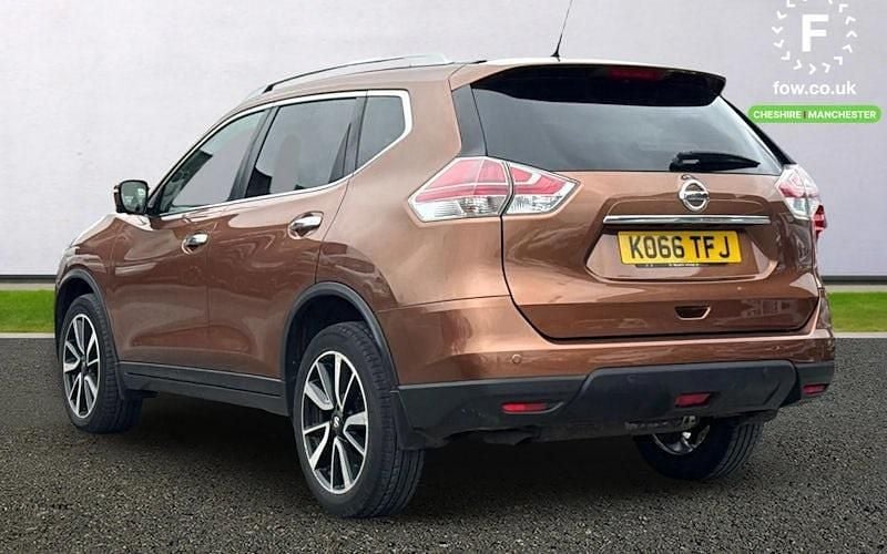 Used Nissan X-Trail N-Vision 177 HP (130 kW) 2017 Orange SUV