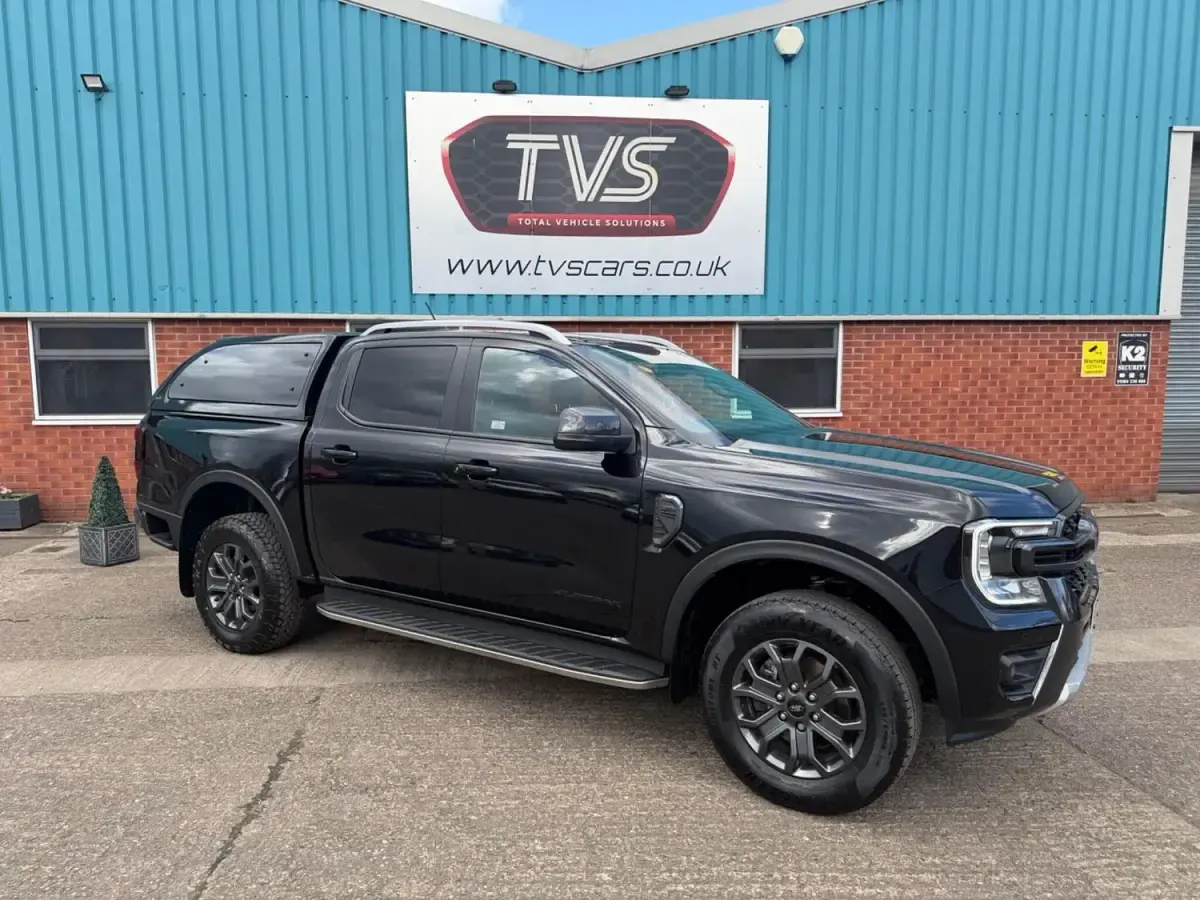 Begagnad Ford Ranger Wildtrack 2023 Svart Pickup