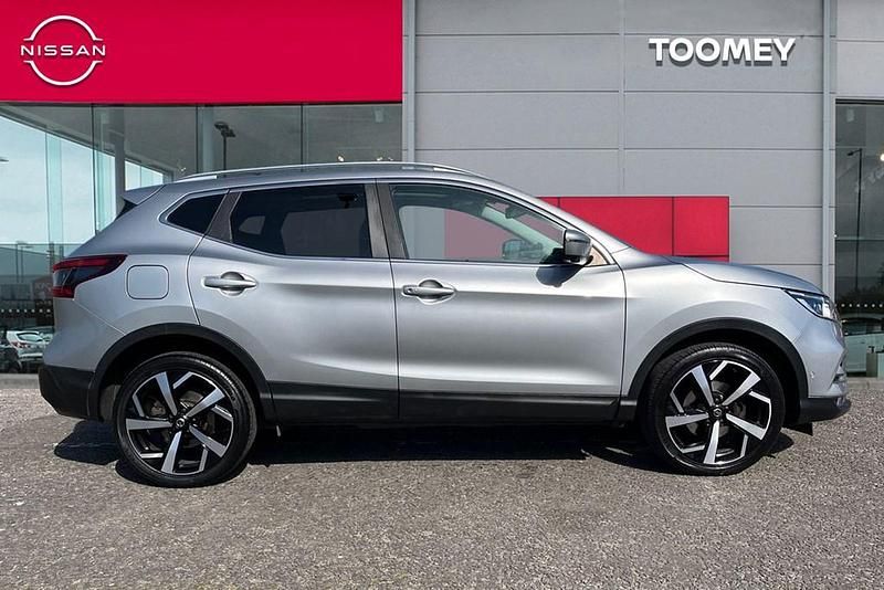 Used Nissan Qashqai Tekna 2019 Silver SUV