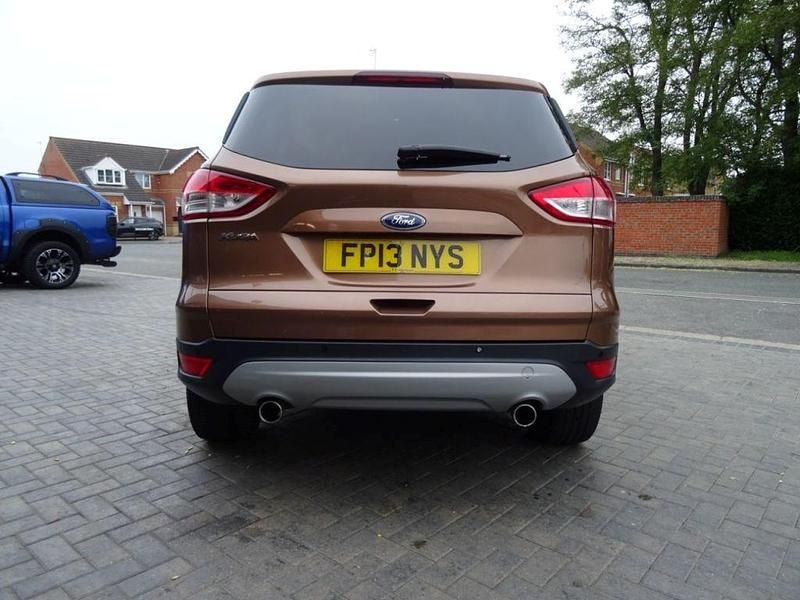 Used Ford Kuga Titanium 163 HP (119 kW) 2013 Brown SUV