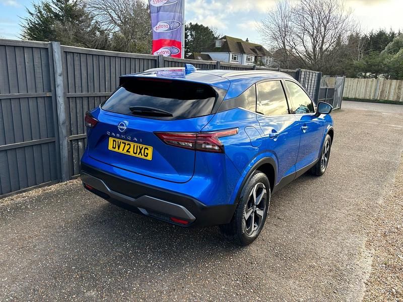 Used Nissan Qashqai N-Connecta 140 HP (102 kW) 2022 Blue SUV