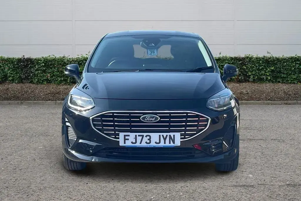 Used Ford Fiesta Titanium 125 HP (91 kW) 2023 Black Hatchback