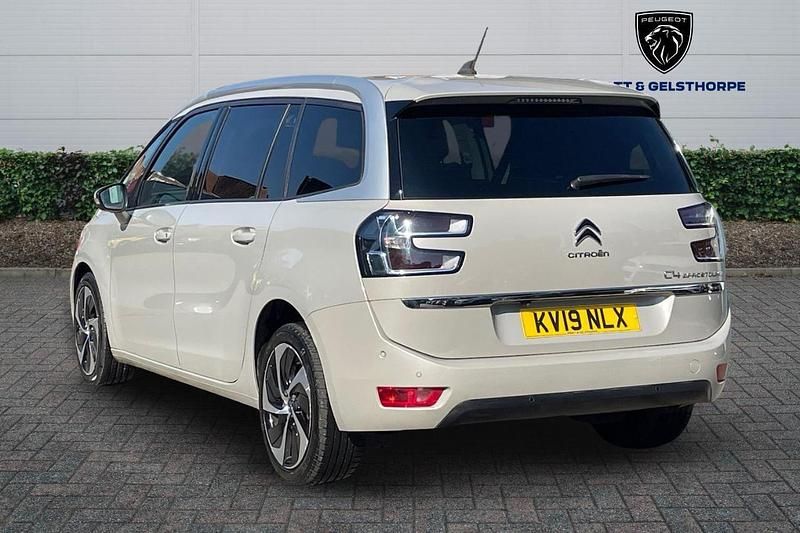 Used Citroën C4 SpaceTourer Flair 158 HP (116 kW) 2019 Brown MPV