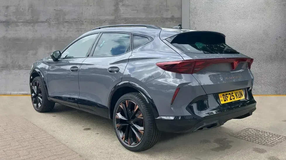 Used Cupra Formentor 150 HP (110 kW) 2025 Grey SUV