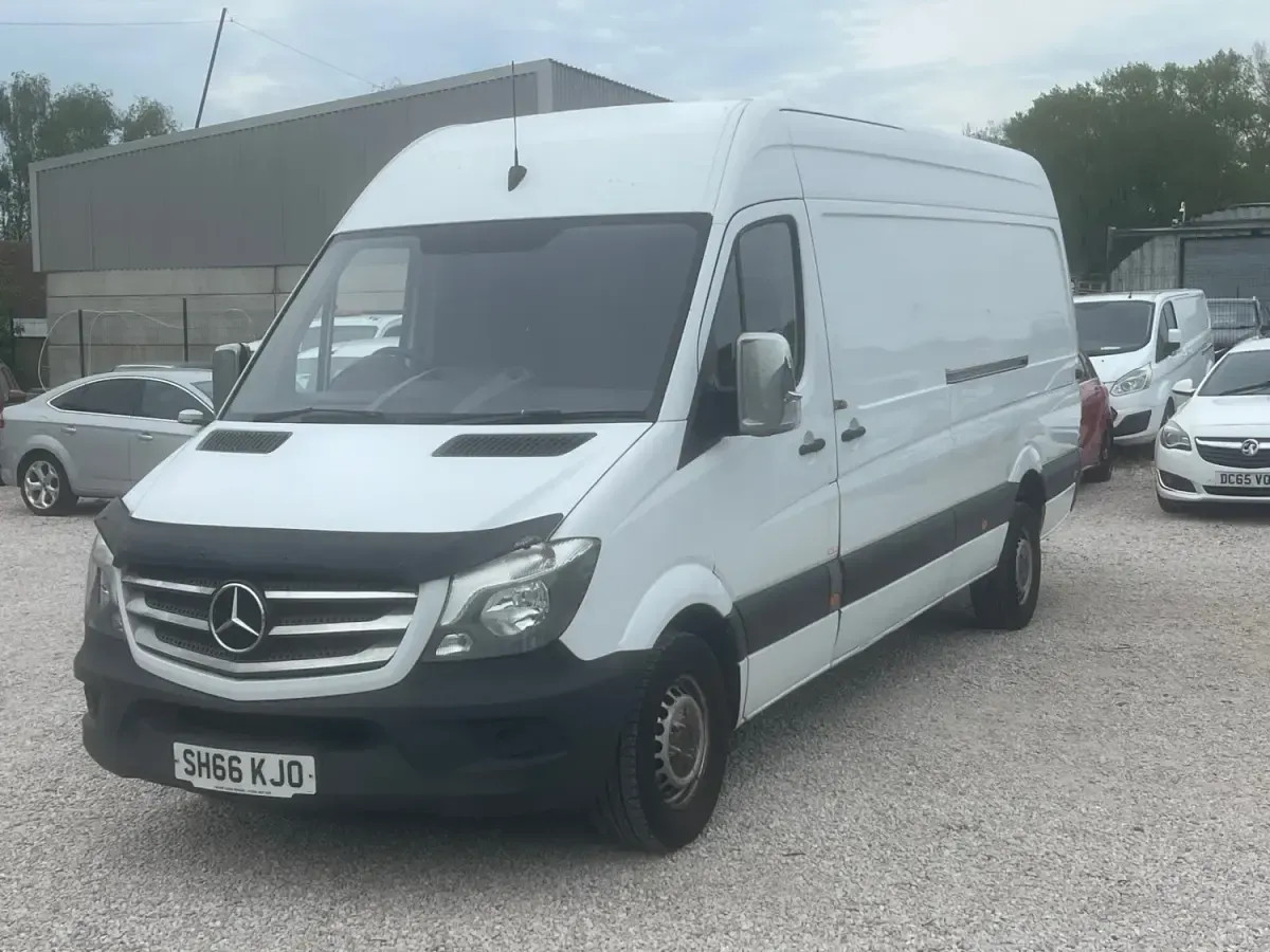 Begagnad Mercedes Sprinter 2016 Vit Van