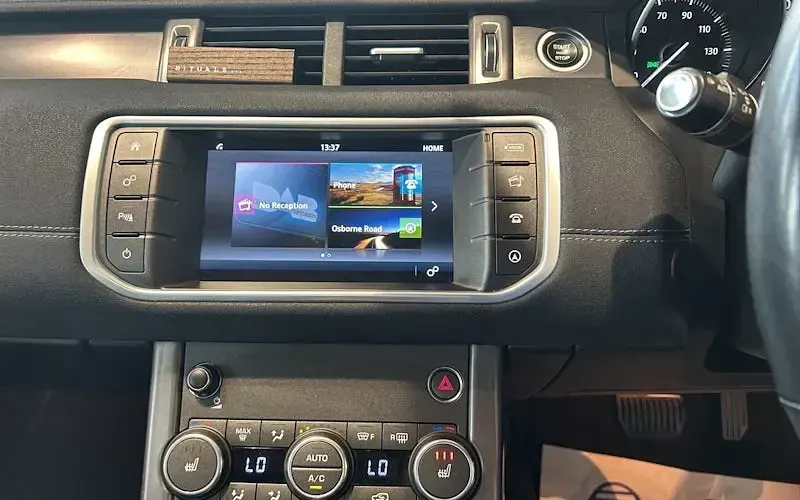 Used Land Rover Range Rover evoque Landmark 179 HP (131 kW) 2018 Grey SUV