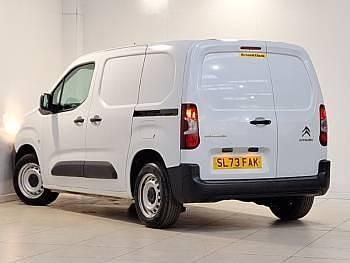 Used Citroën Berlingo 100 HP (73 kW) 2023 White MPV