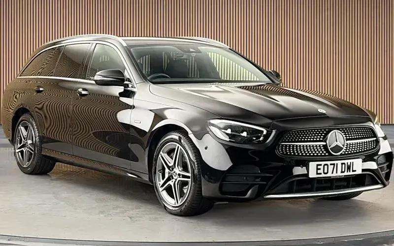 Used Mercedes E300 AMG line 306 HP (225 kW) 2022 Estate