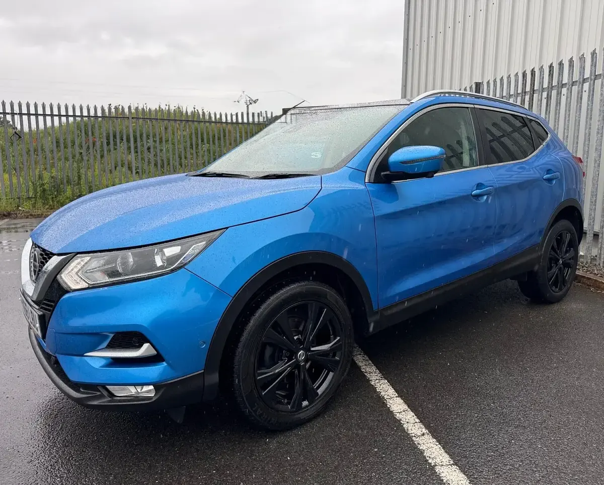 Used Nissan Qashqai N-Connecta 113 HP (83 kW) 2018 Blue SUV