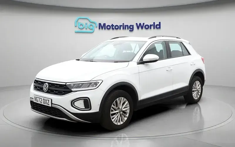Używany VW T-Roc S 110 KM (80 kW) 2023 Biały SUV