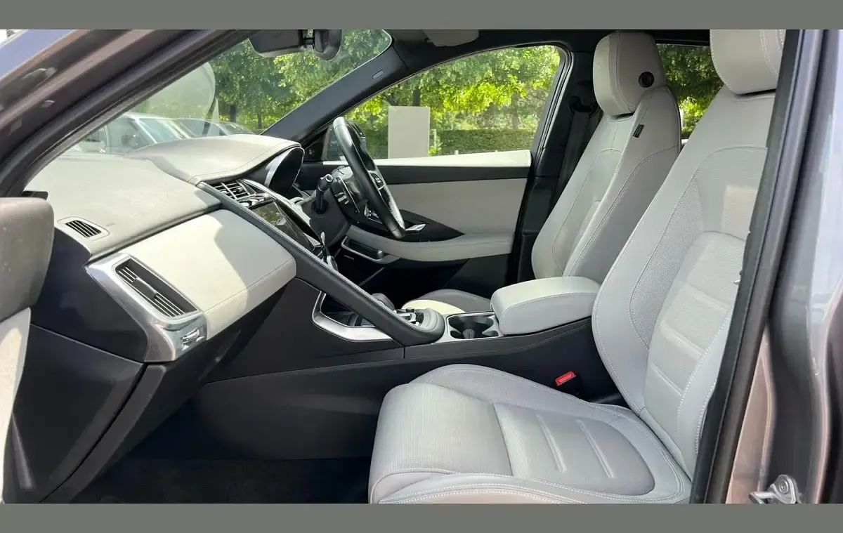Used Jaguar E-Pace R-Dynamic 204 HP (150 kW) 2022 Grey SUV