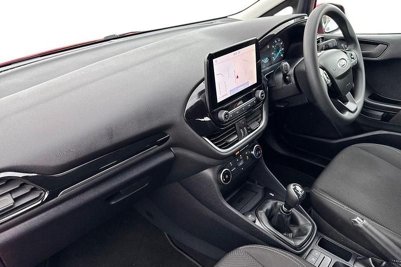 Usado Ford Fiesta Trend 100 HP (73 kW) 2022 Vermelho Citadino
