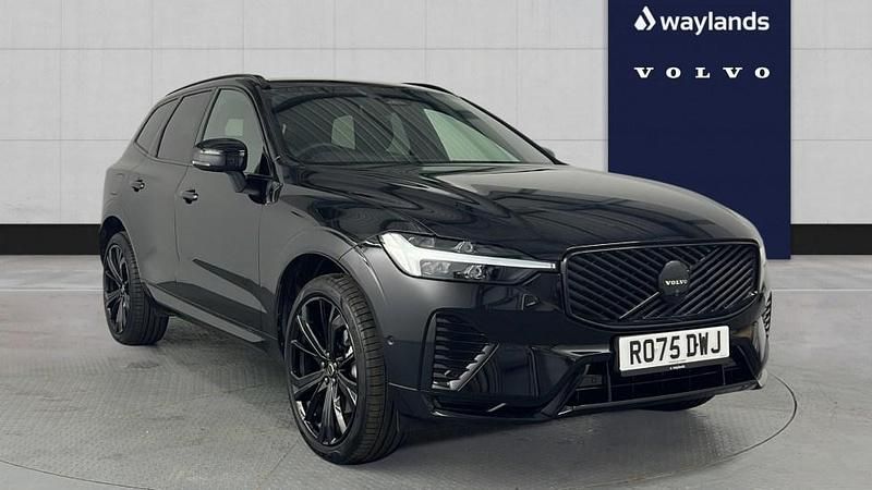 Used Volvo XC60 Plus 247 HP (181 kW) 2025 Black SUV