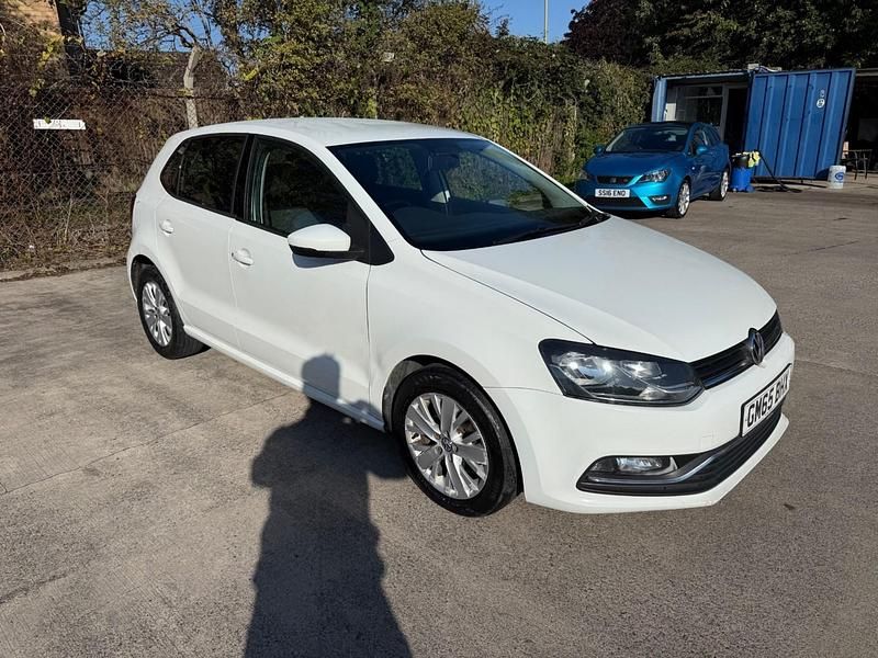 Candy white Used 2015 VW Polo SE Hatchback | £5,775 (Fair price) - Image 1/4