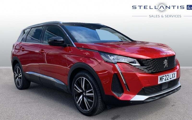 Red Used 2022 Peugeot 5008 Premium MPV | £24,051 (Fair price) - Image 1/4