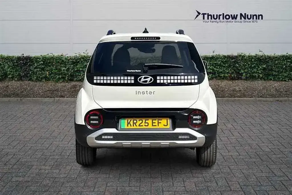 Used Hyundai Inster 85 kW (116 HP) 2025 Cream Hatchback
