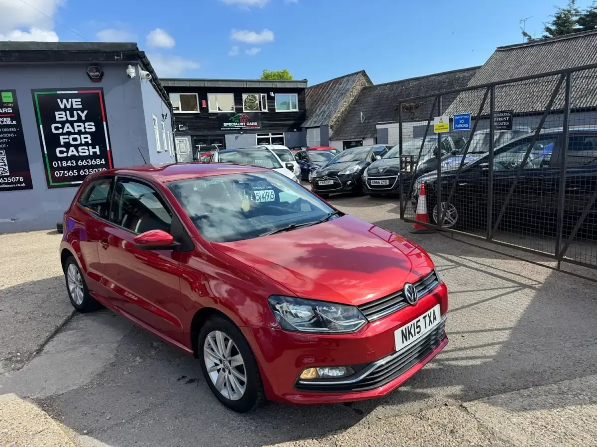 Usado VW Polo SE 2015 Vermelho Citadino