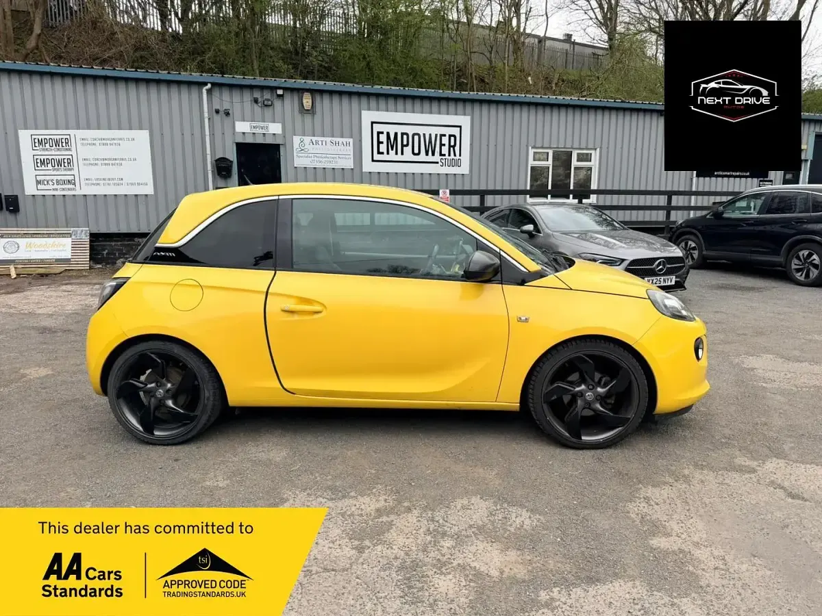 Used Vauxhall Adam Slam 100 HP (73 kW) 2013 Yellow Hatchback