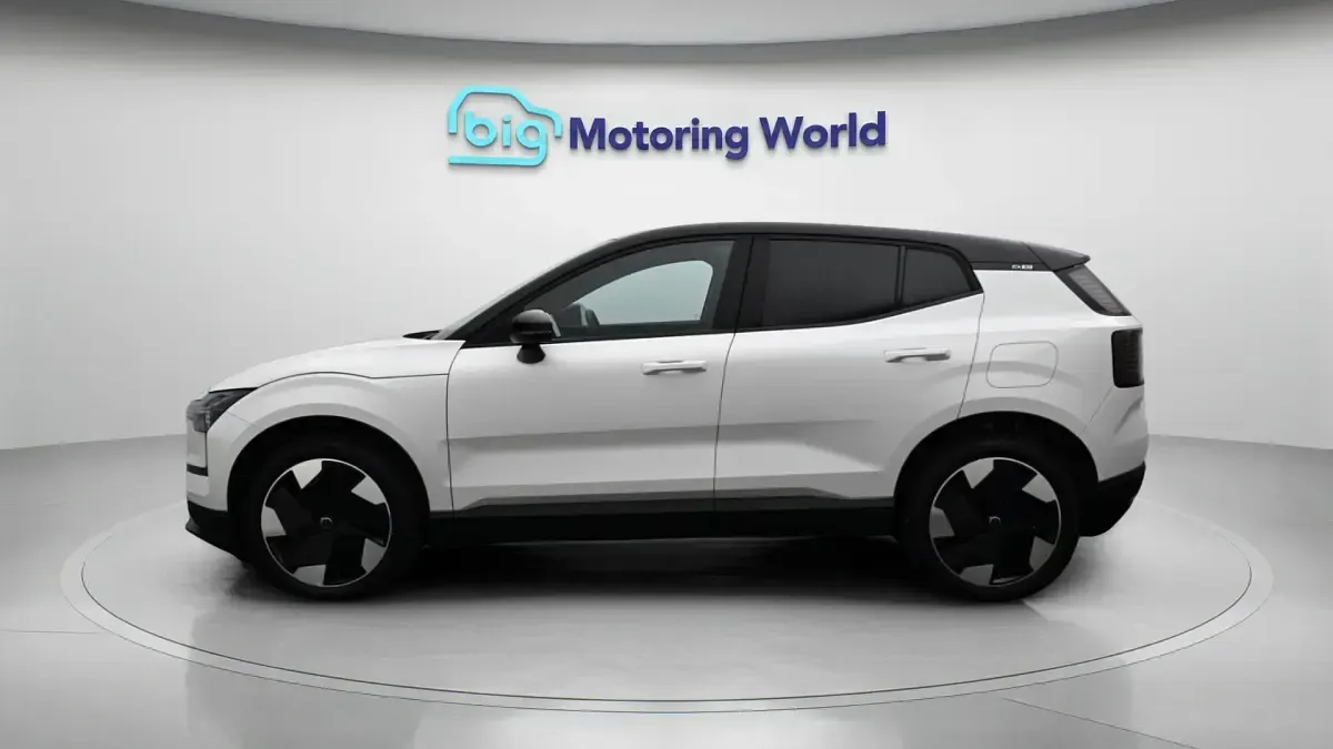 Used Volvo EX30 Plus 314 kW (428 HP) 2025 White SUV