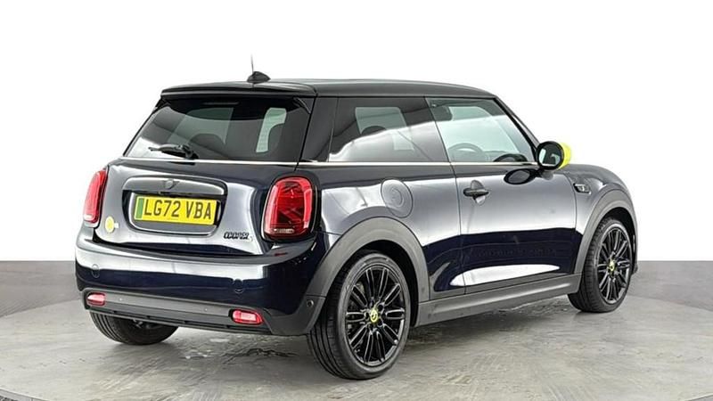 Used Mini Cooper SE Hatch 135 kW (184 HP) 2022 Black Hatchback