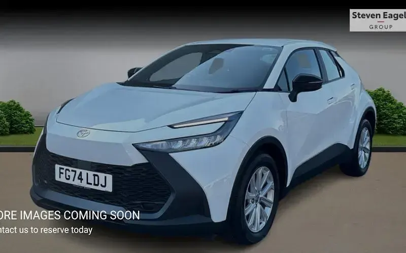 Used Toyota C-HR 140 HP (102 kW) 2026 SUV