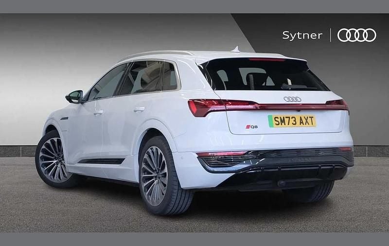 Used Audi Q8 e-tron S-Line 300 kW (408 HP) 2023 White SUV