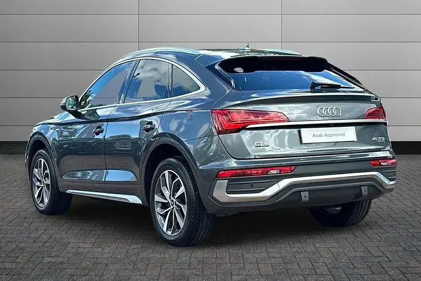 Used Audi Q5 Sportback S-Line 261 HP (191 kW) 2023 Daytona grey SUV
