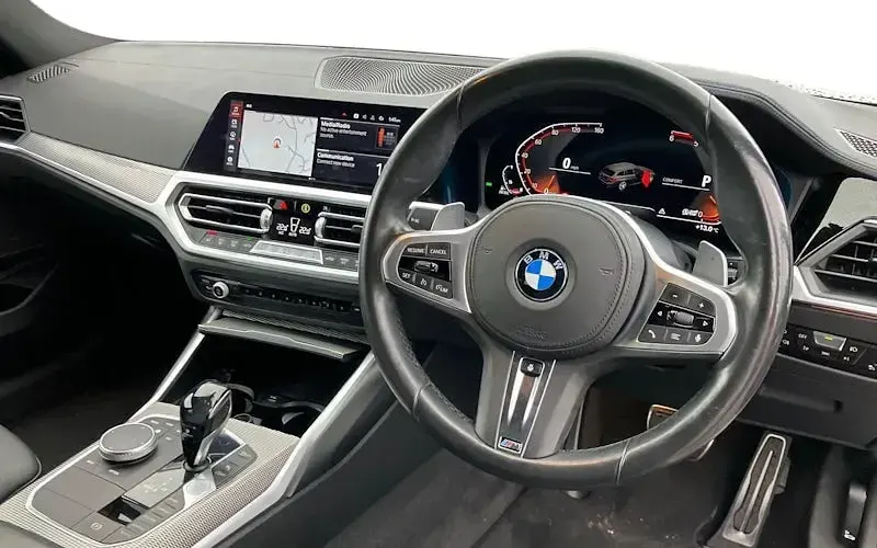 Used BMW 320 M Sport 190 HP (139 kW) 2019 White Estate