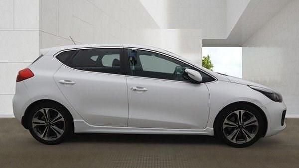 Used Kia Ceed GT-Line 2016 White Hatchback
