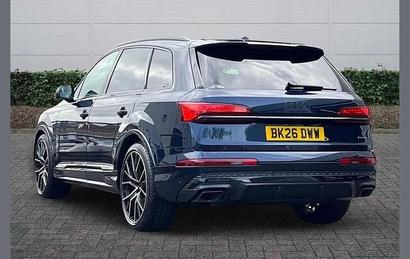 New Audi Q7 Black Edition 228 HP (167 kW) 2026 Blue SUV