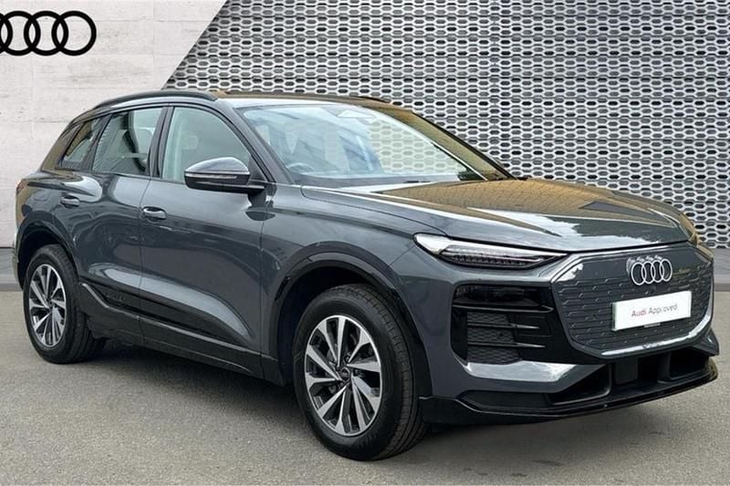 Grey Used 2025 Audi Q6 e-tron Sport SUV | £49,448 - Image 1/4