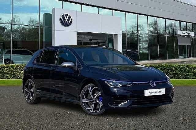 Deep black Used 2022 VW Golf VIII R Hatchback | £28,259 (Fair price) - Image 1/4