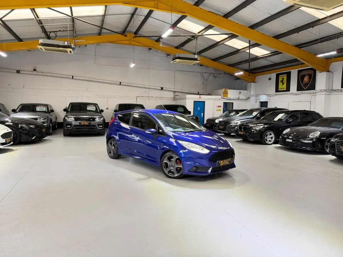 Used Ford Fiesta ST 2015 Blue Hatchback