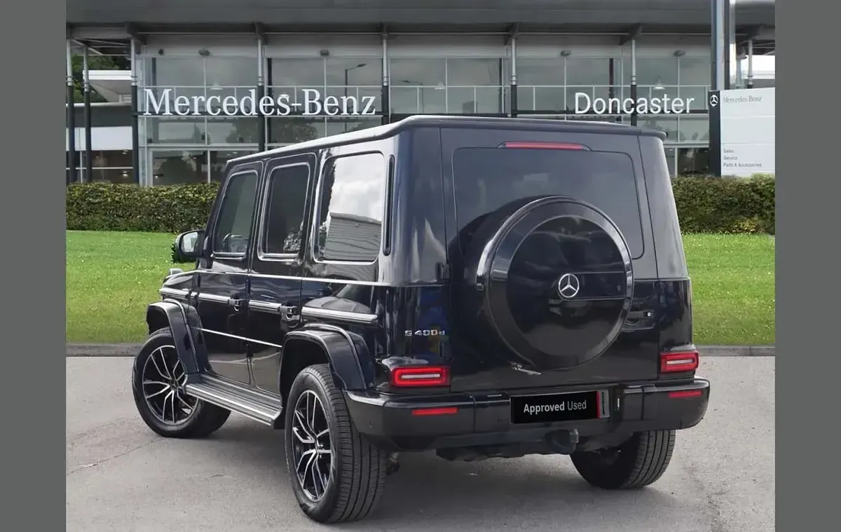 Used Mercedes G400 AMG Line Premium Plus 325 HP (239 kW) 2024 Black SUV