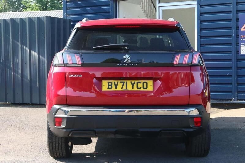 Red Used 2021 Peugeot 3008 Allure Premium SUV | £12,792 (Fair price) - Image 1/4