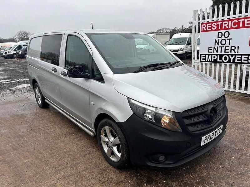 Used Mercedes Vito 163 HP (119 kW) 2019 Silver Van