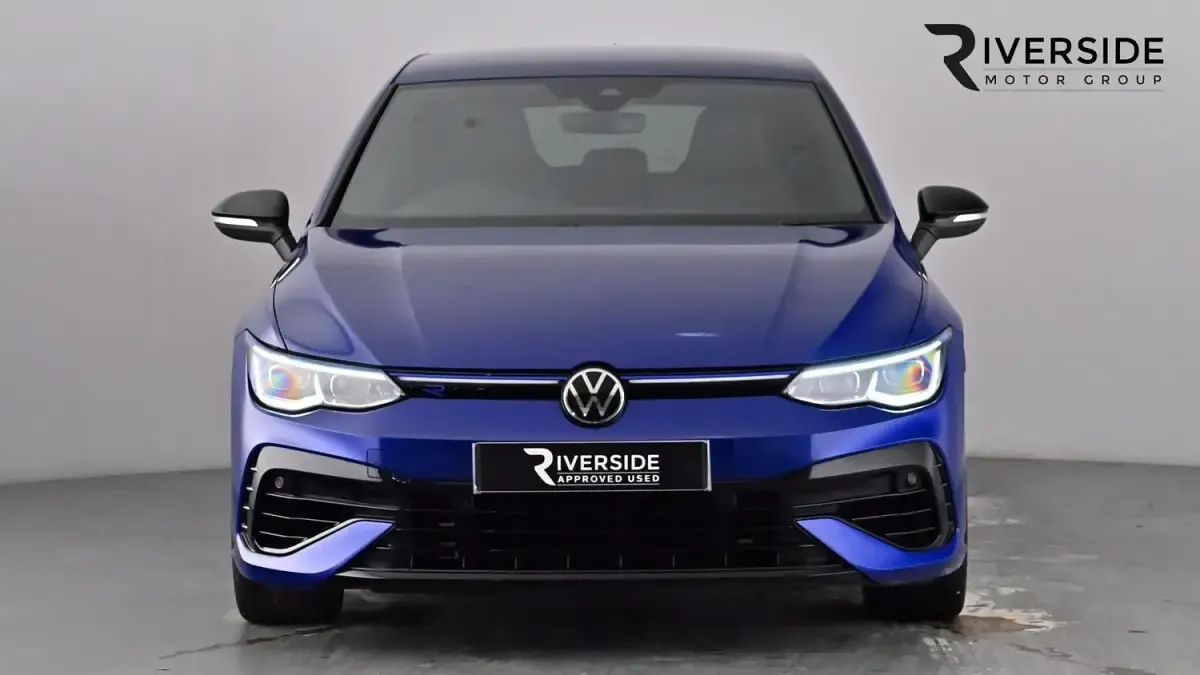 Usado VW Golf VIII R 2022 Azul Citadino